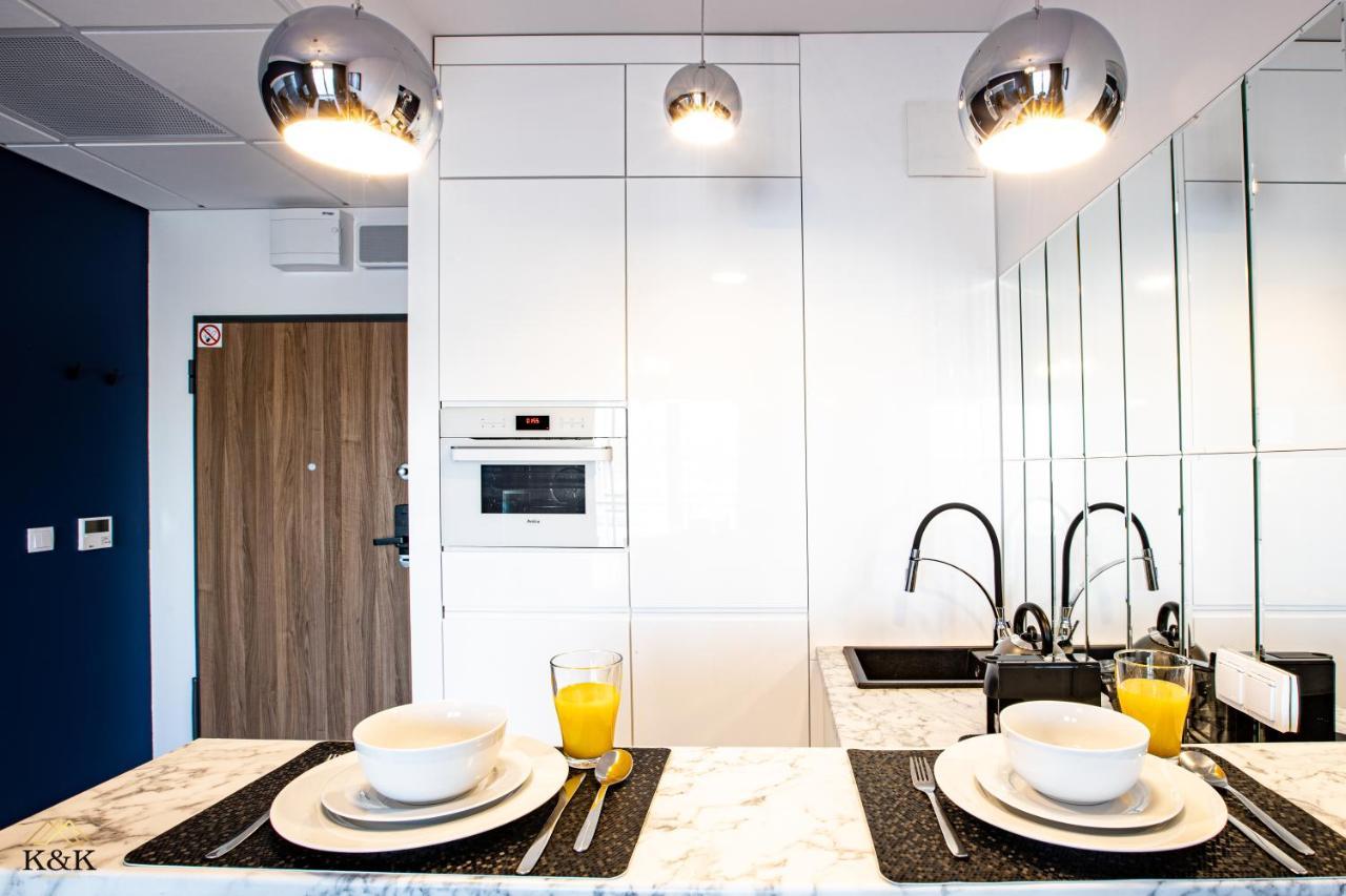K&K Apartament Blisko Centrum Near City Center Варшава Экстерьер фото